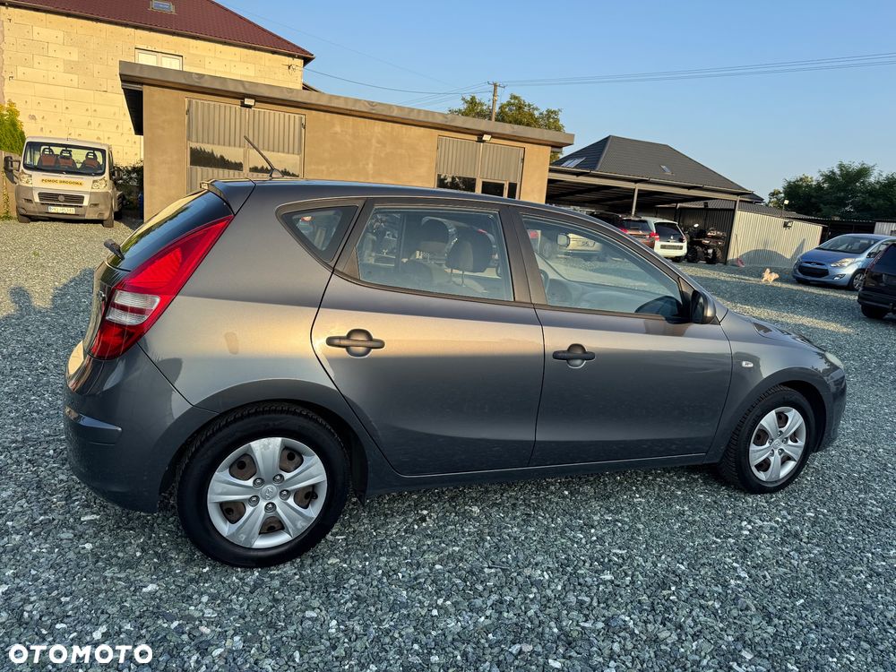 Hyundai i30 1.4 Base - 6