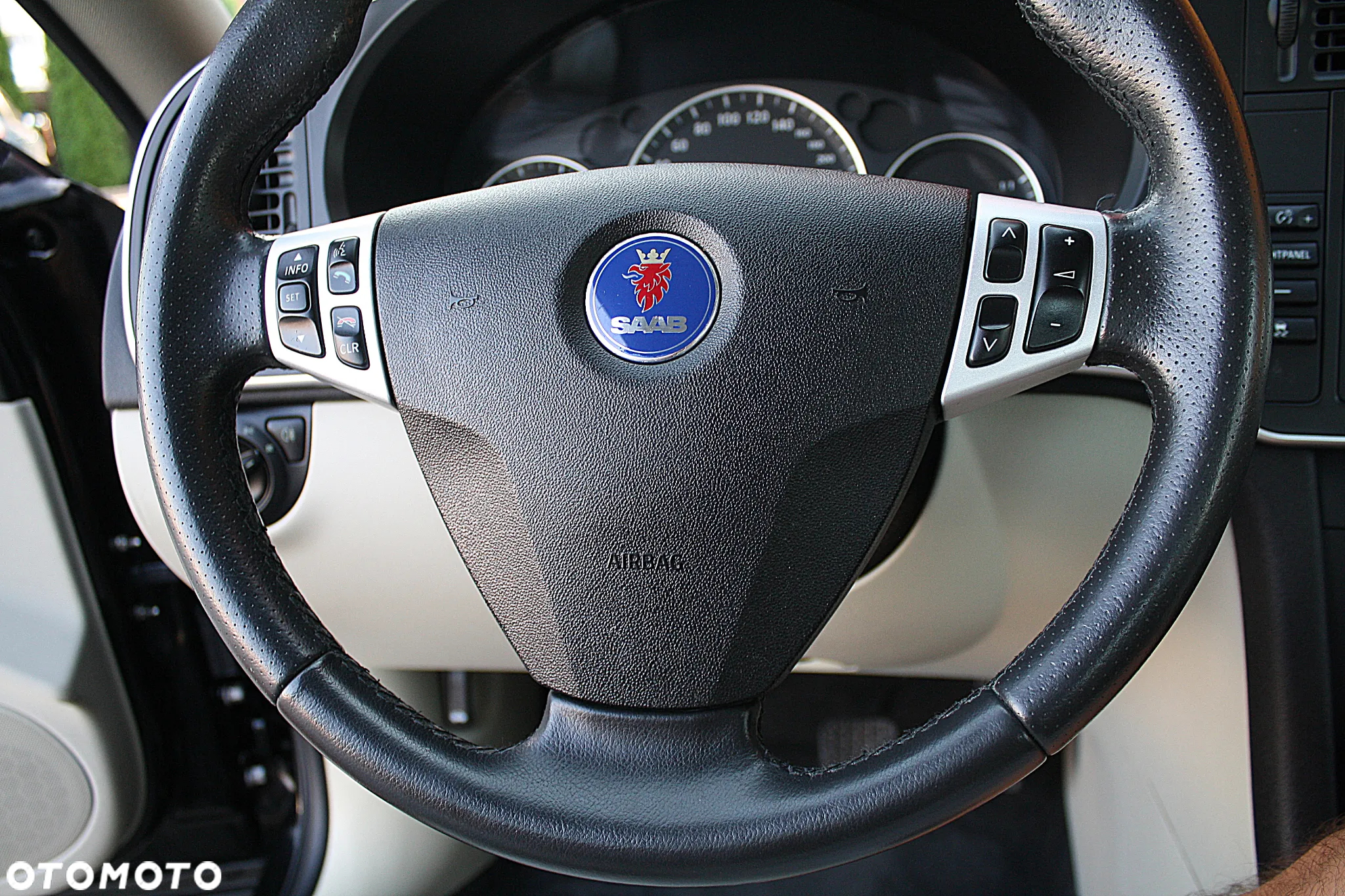 Saab 9-3 - 16