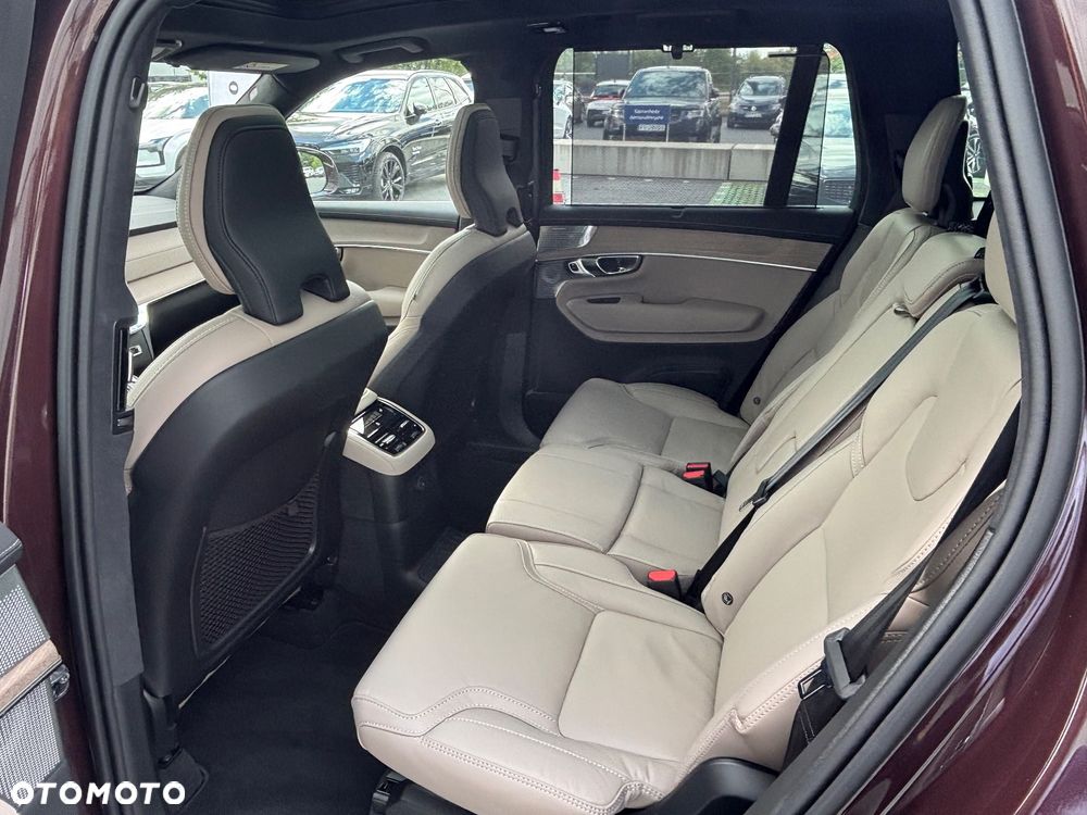 Volvo XC 90 T8 AWD Plug-In Hybrid Ultra Bright 7os - 12