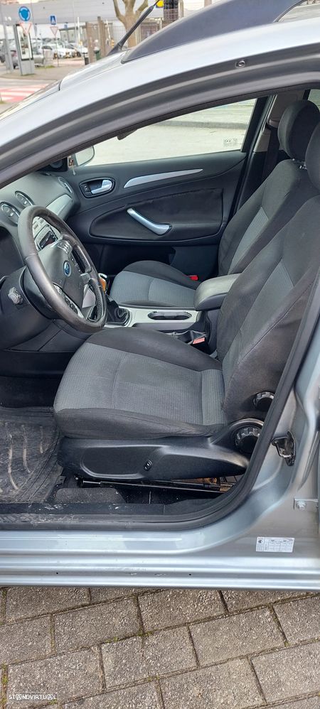 Ford Mondeo SW 1.8 TDCi Titanium ECOnetic - 8