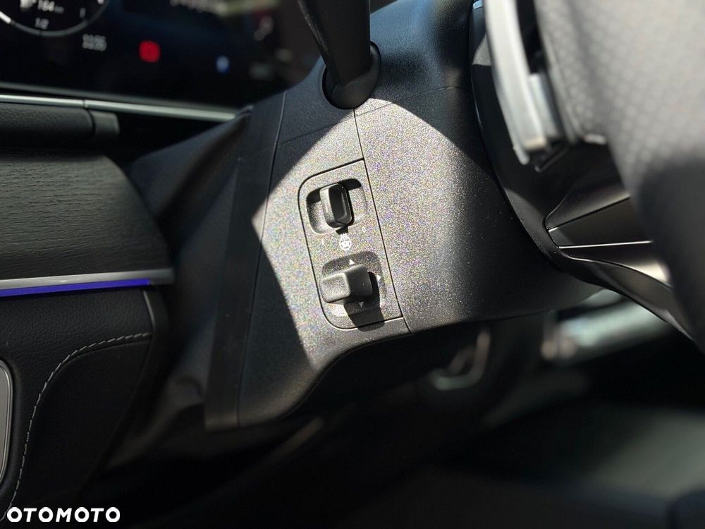 Mercedes-Benz GLE - 16