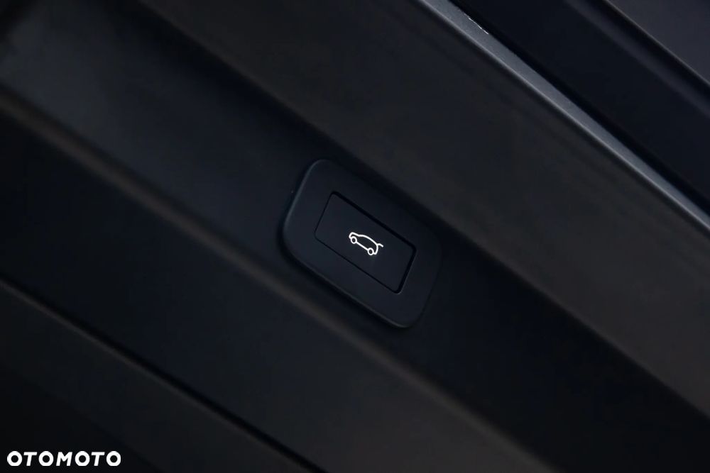 Land Rover Range Rover Sport - 39