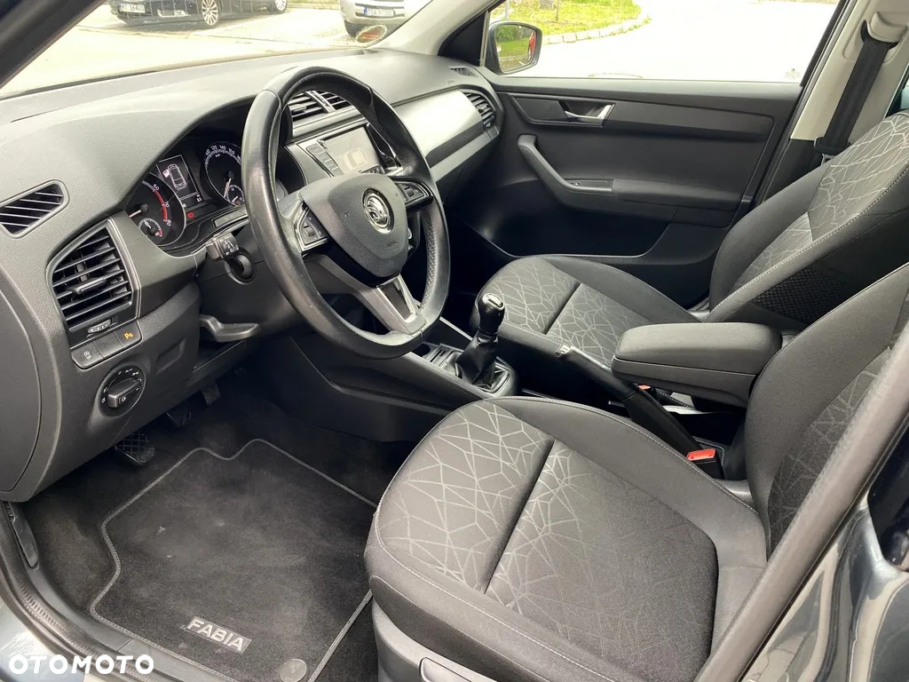 Skoda Fabia 1.0 Monte Carlo - 7