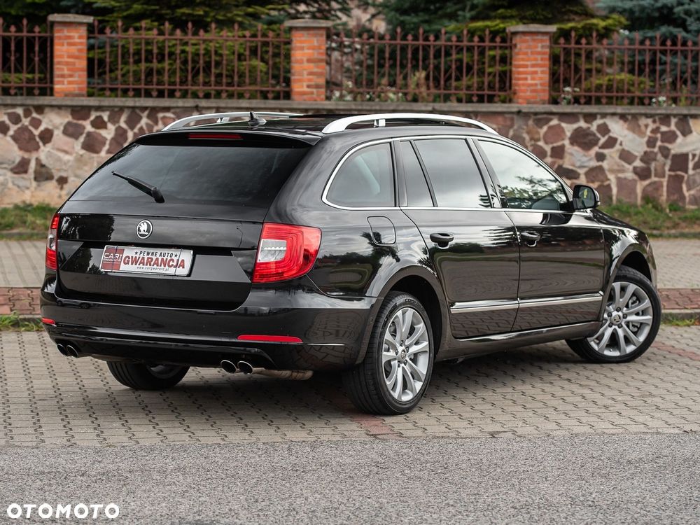 Skoda Superb 3.6 V6 4x4 DSG L&K - 6