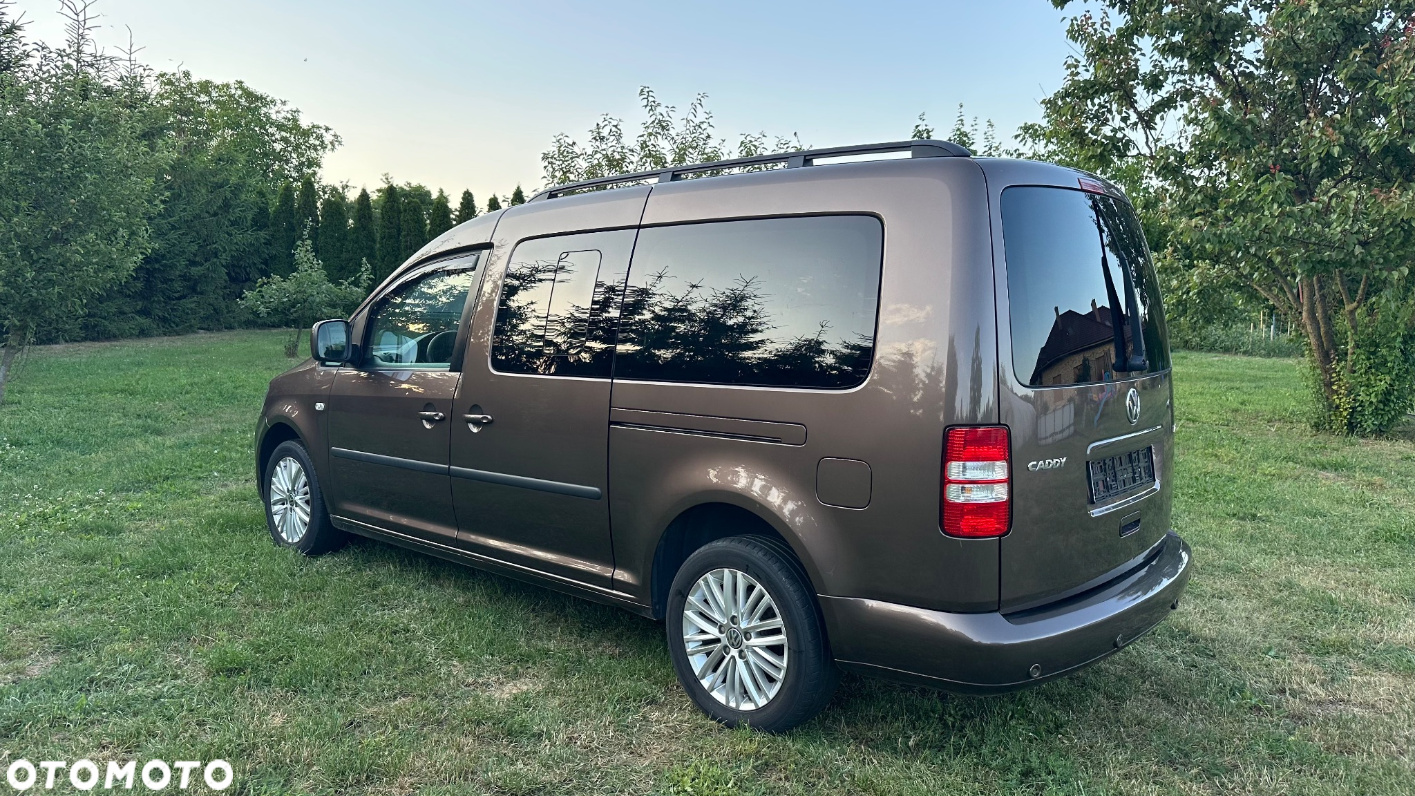 Volkswagen Caddy Maxi 1.6 TDI Comfortline - 6