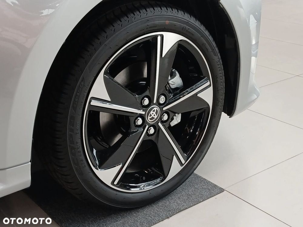 Toyota Yaris Hybrid 1.5 Executive - 29