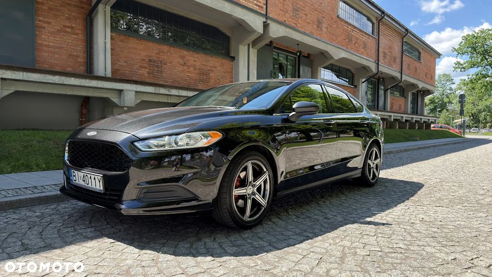 Ford Fusion - 1