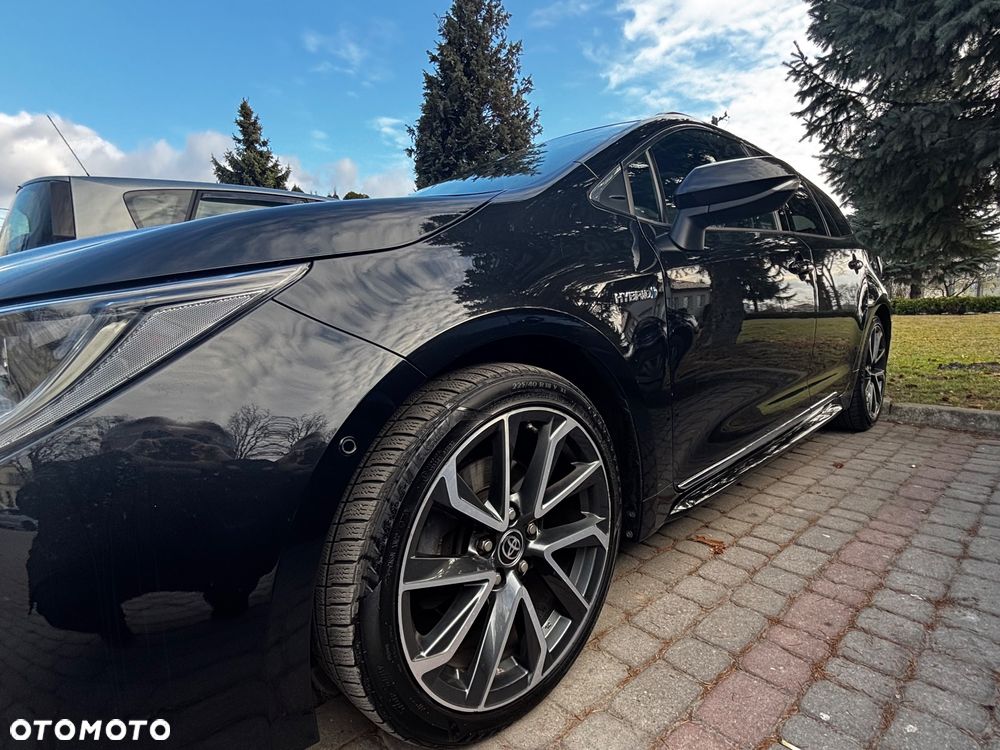 Toyota Corolla 2.0 Hybrid Executive - 1