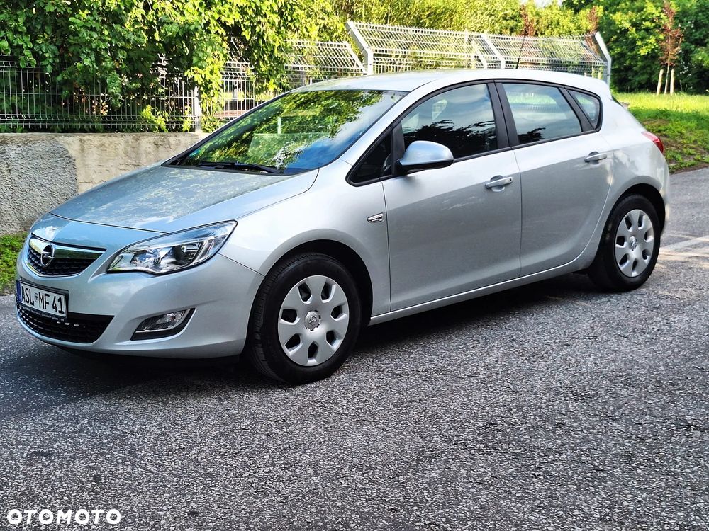 Opel Astra 1.4 Selection - 2