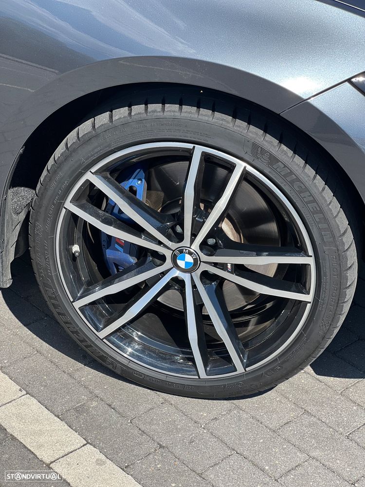 BMW 330 e Pack 50 anos M Auto - 12