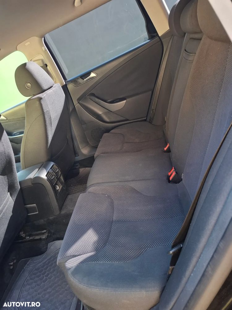 Volkswagen Passat - 7