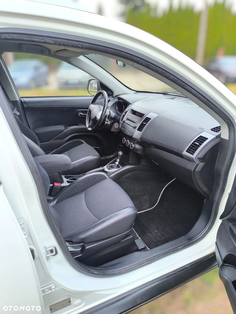 Peugeot 4007 2.2HDi Platinum Euro5 - 14