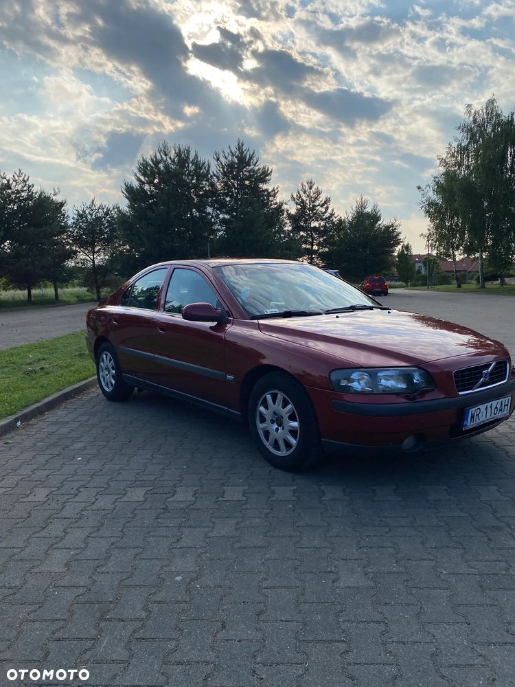 Volvo S60 2.4 Comfort - 4