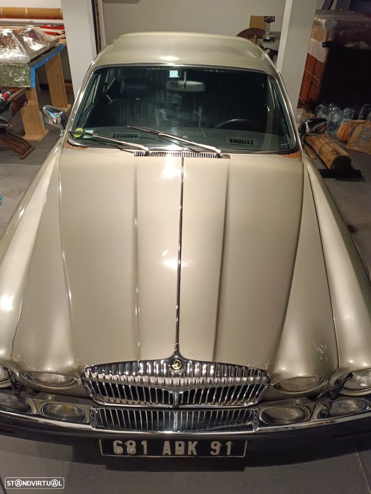 Daimler Sovereign - 3