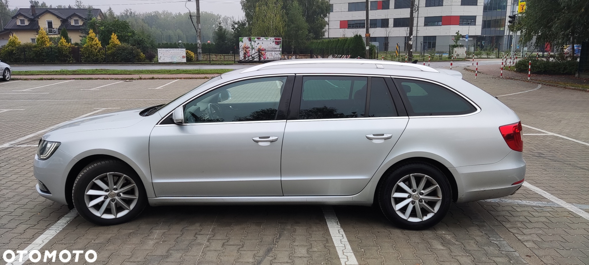 Skoda Superb 2.0 TDI Ambition - 2