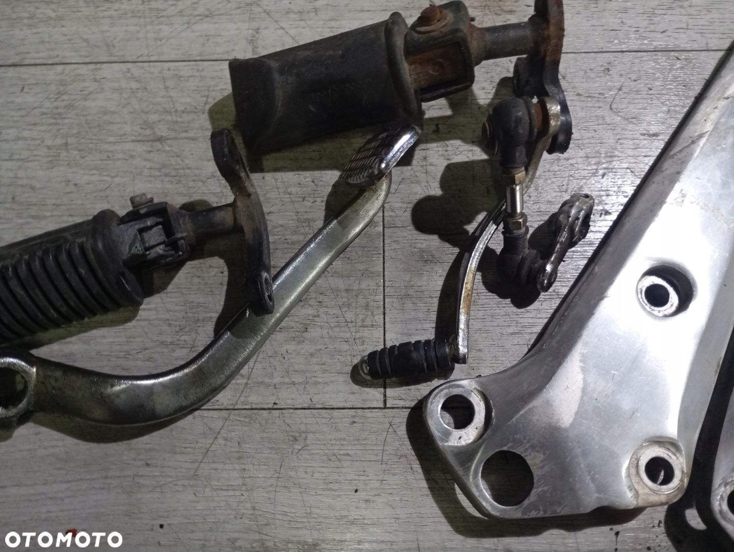 SUZUKI GSX 400 F FE GSX 400 XF set sety - 2