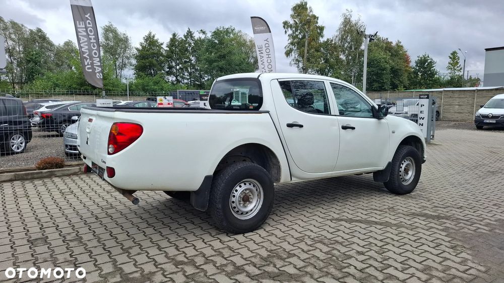 Mitsubishi L200 2.5 DID DC Invite AC - 17