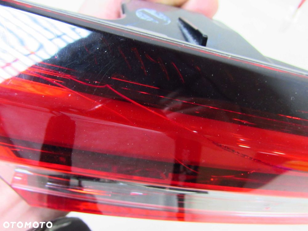 TOYOTA COROLLA E21 XII KOMBI LAMPA TYL PRAWA KLAPY LED EUROPA 19-23 - 6