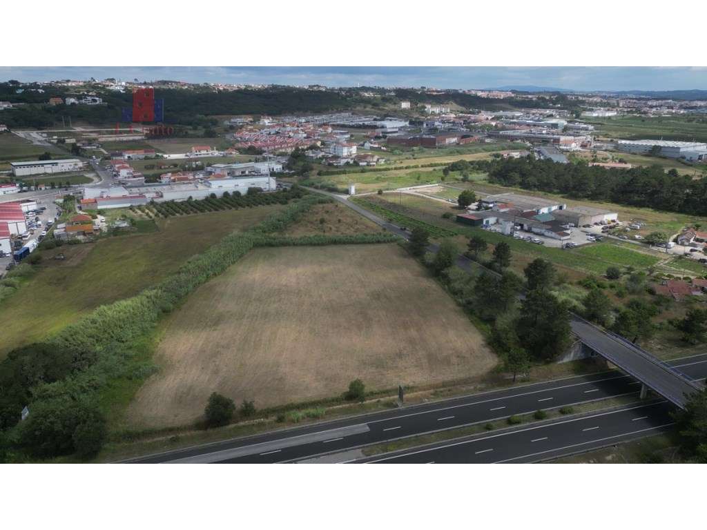 Terreno em Zona Urbanizável próximo da cidade das Caldas da Rainha - Grande imagem: 4/17
