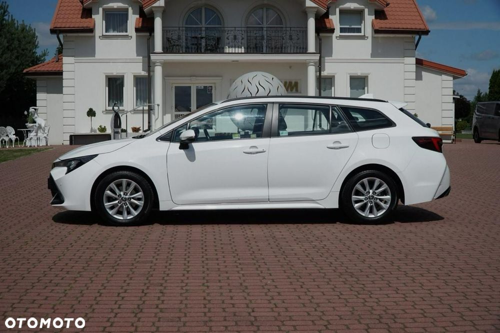 Toyota Corolla 1.8 Hybrid Comfort - 3