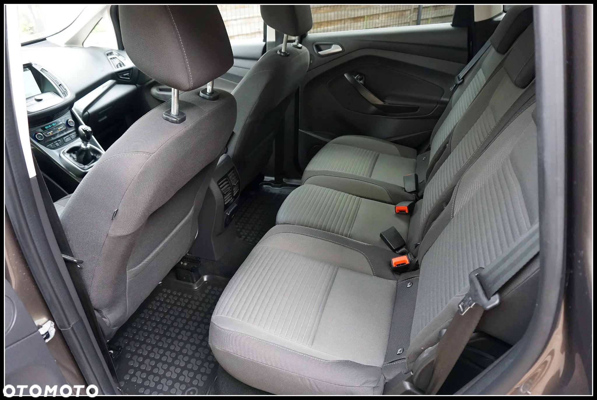 Ford C-MAX 2.0 TDCi Start-Stop-System Titanium - 12