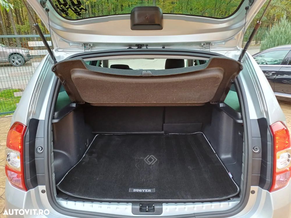 Dacia Duster 1.5 dCi 4WD Prestige jante 16" - 9
