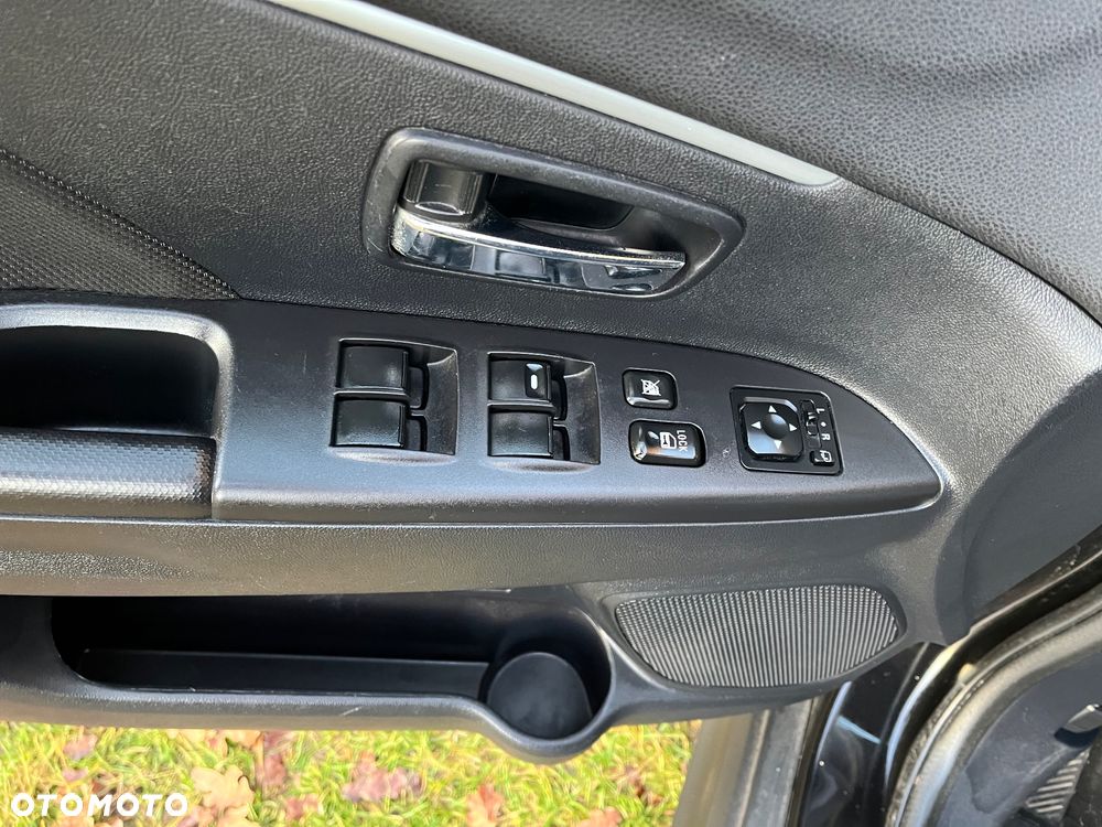 Mitsubishi ASX 1.8 DI-D 2WD Intense - 13