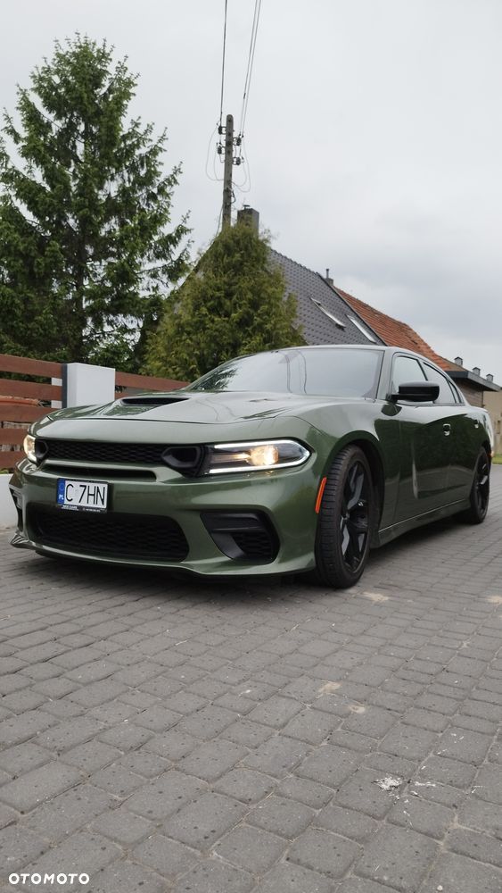 Dodge Charger - 4