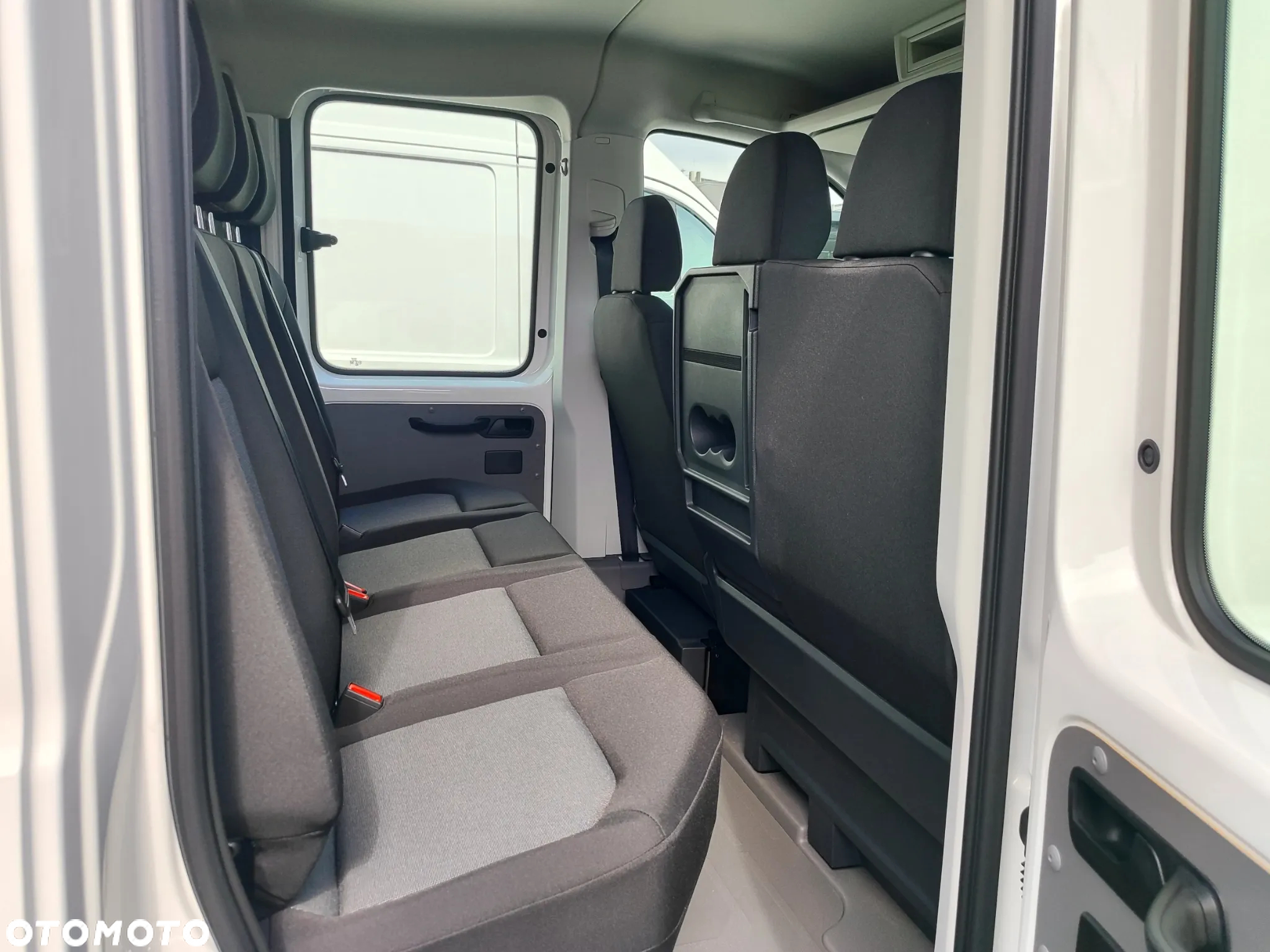 Volkswagen CRAFTER - 5