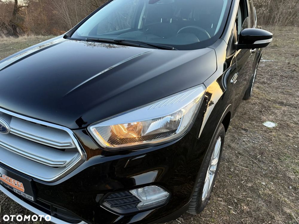 Ford Kuga 1.5 EcoBoost 2x4 Trend - 18