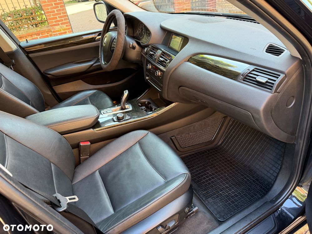 BMW X3 xDrive28i Sport-Aut Advantage - 28