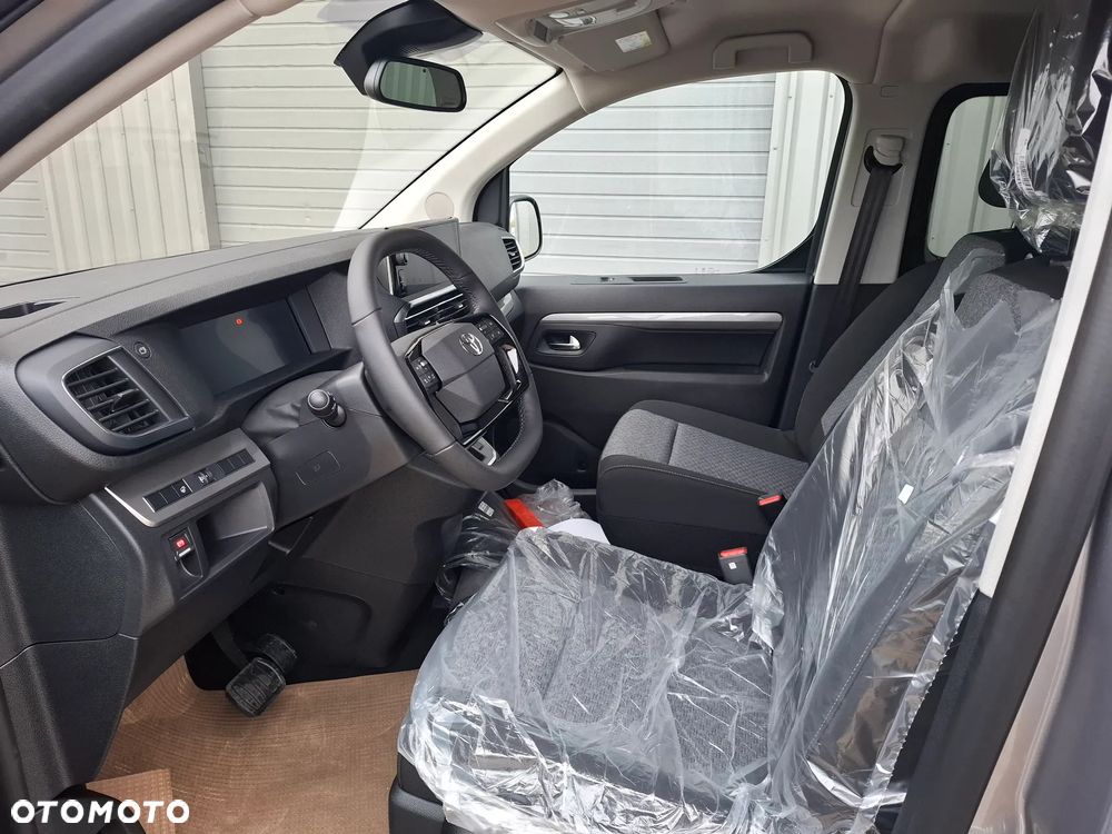 Toyota Proace Verso 2.2 D4-D Long Family - 22