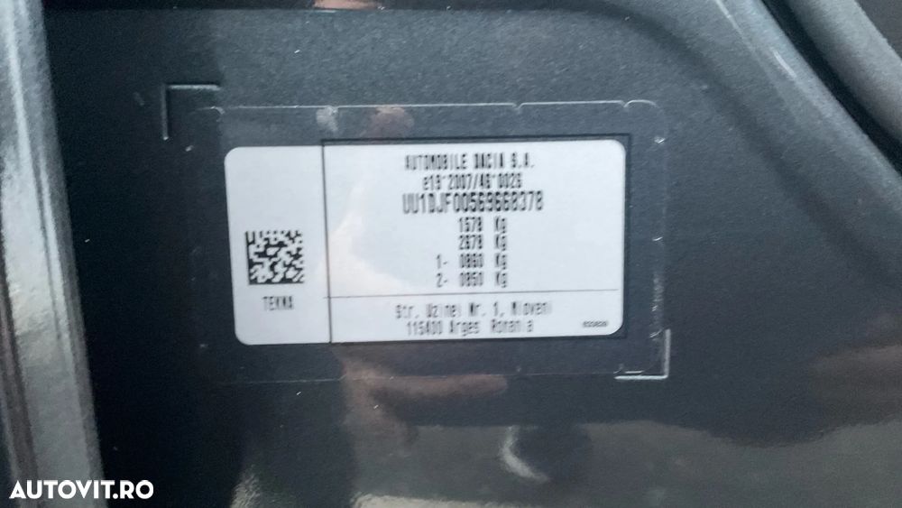 Dacia Sandero TCe 90 MT6 Comfort - 32