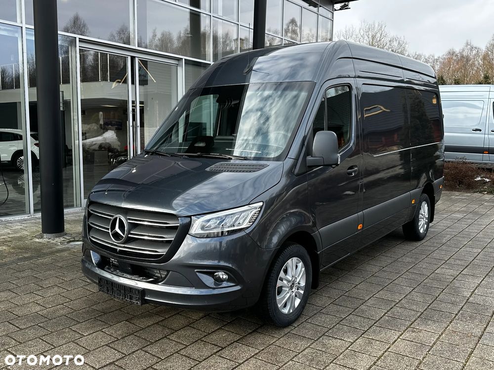 Mercedes-Benz Sprinter 319 CDI Furgon 3665 mm L2H2 - 2