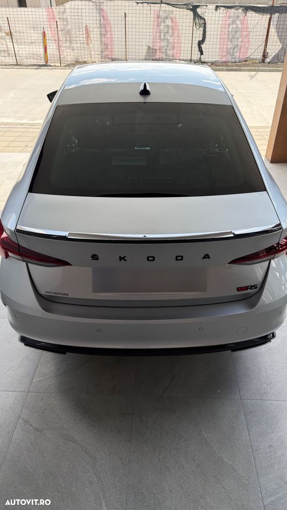 Skoda Octavia 2.0 TSI DSG RS - 4