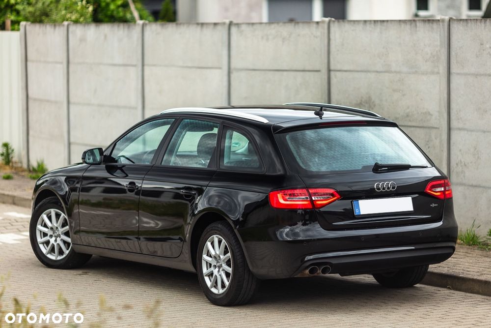 Audi A4 Avant 2.0 TDI DPF - 12