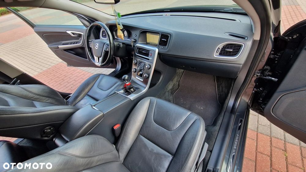 Volvo S60 D3 Momentum - 15