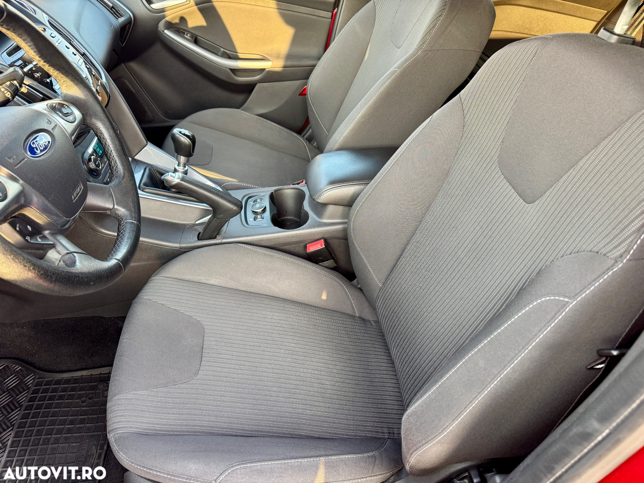 Ford Focus 1.0 EcoBoost Start Stop Titanium - 16