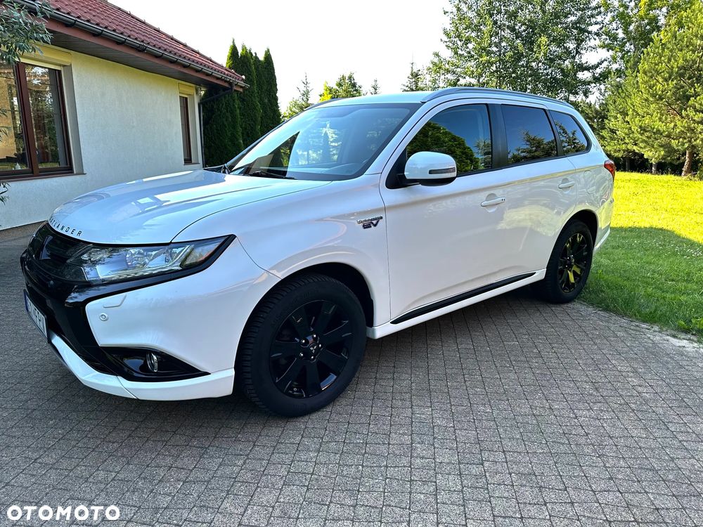 Mitsubishi Outlander Intense + - 4