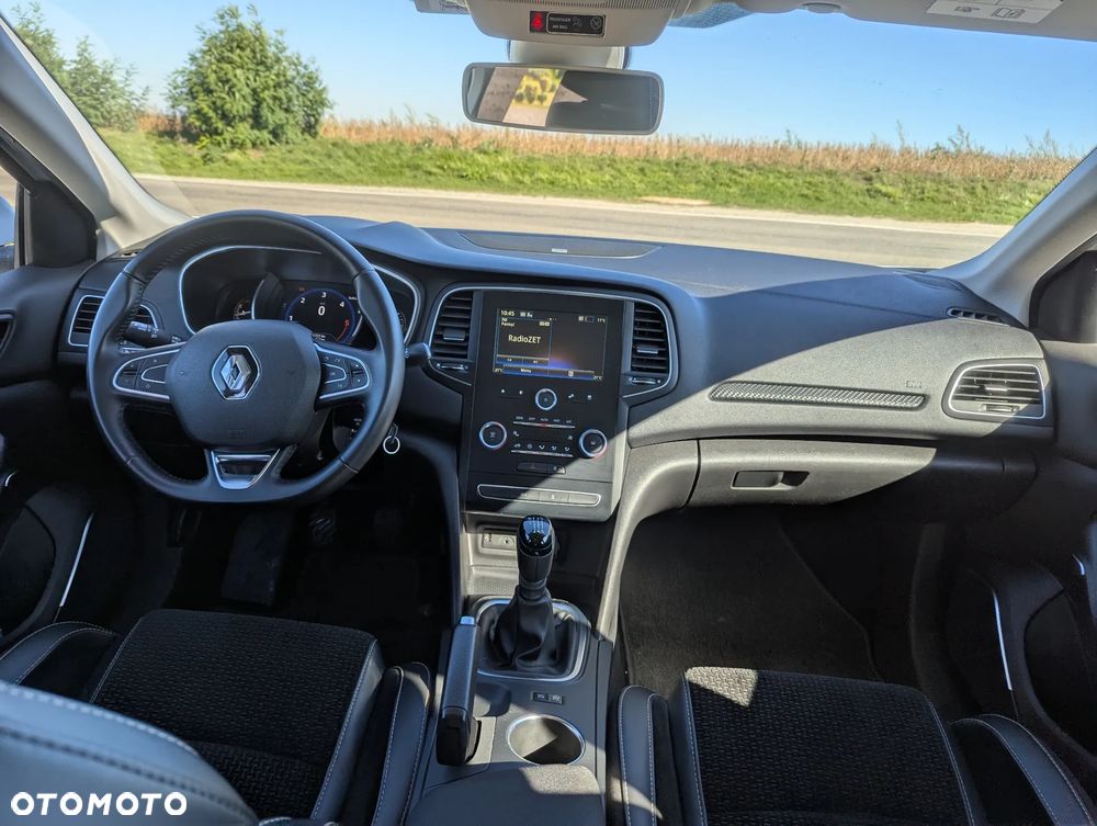 Renault Megane 1.5 Blue dCi Intens - 13