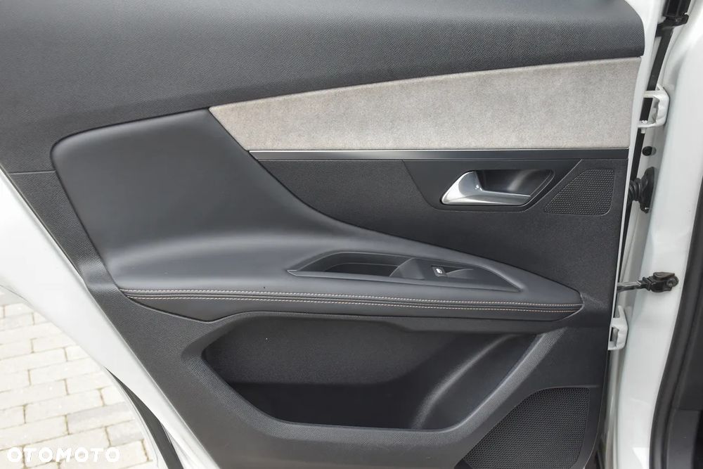 Peugeot 3008 BlueHDi 180 Stop & Start EAT6 GT - 36