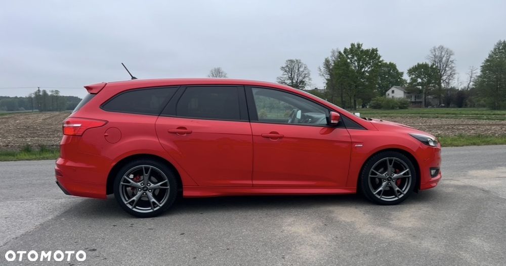 Ford Focus 1.0 EcoBoost ST-Line ASS - 8