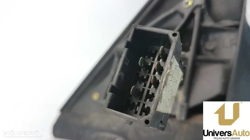 RETROVISOR DIREITO AUDI A4 BERLINA (B5) 1.9 TDI - 3