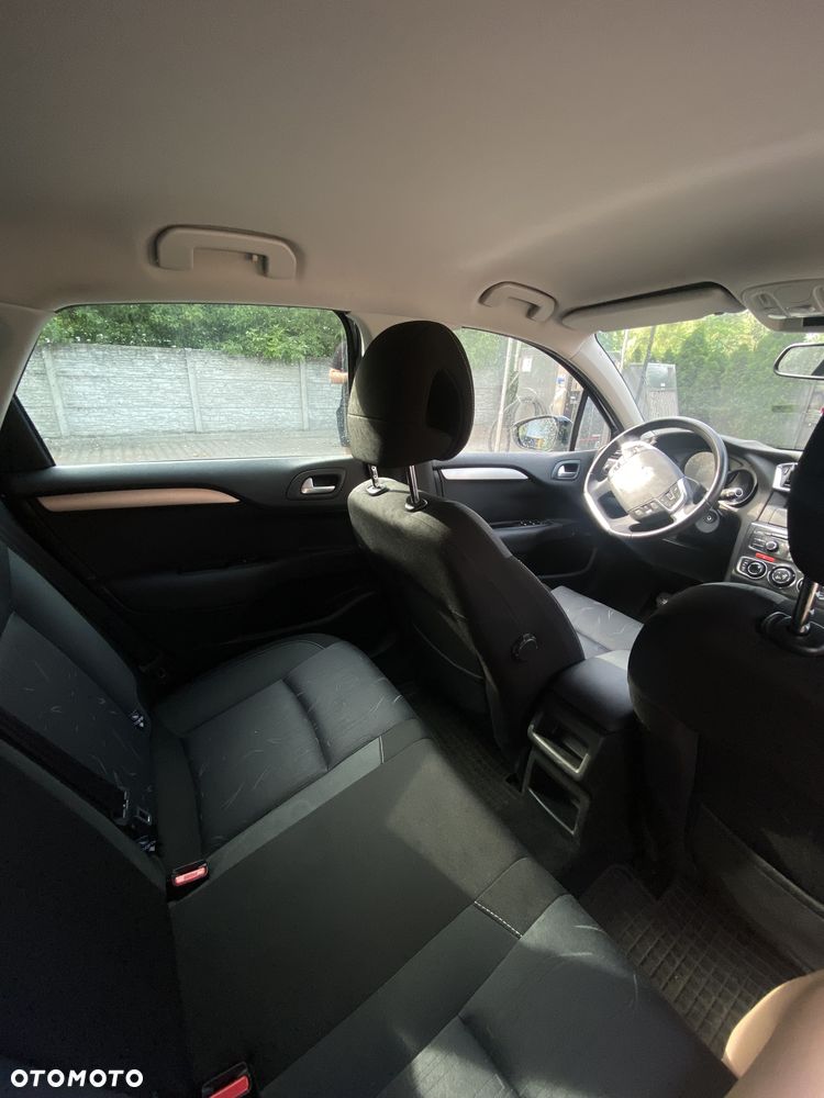 Citroën C4 1.6 VTi Attraction - 11
