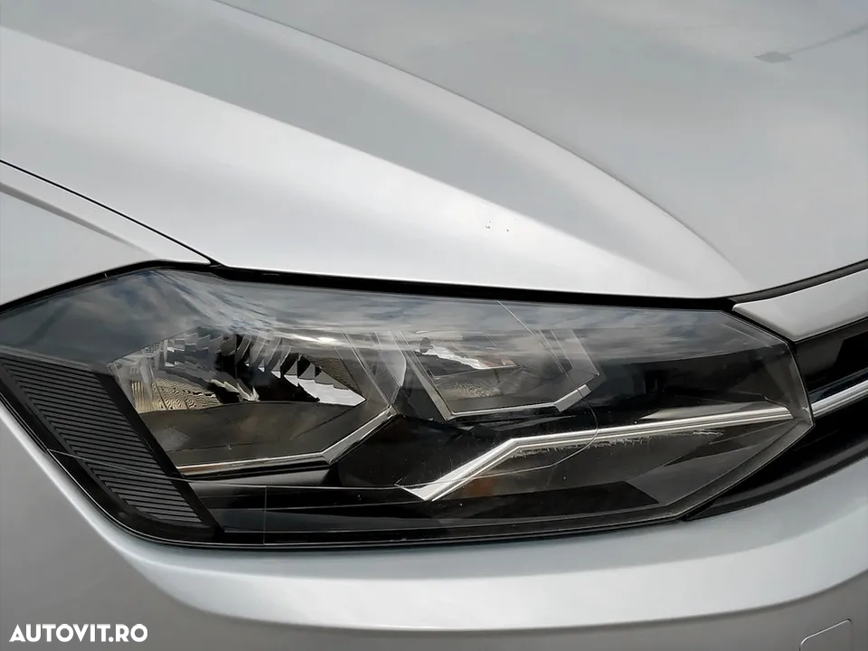 Volkswagen Polo 1.0 TSI DSG Style - 25