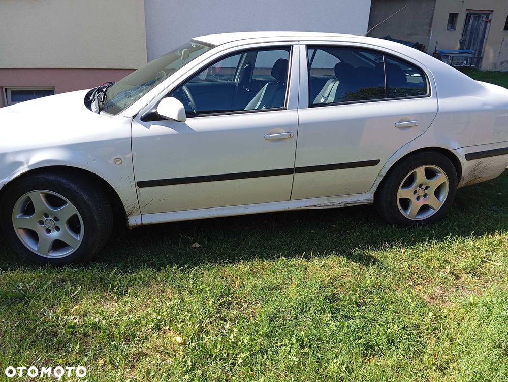 Skoda Octavia - 4