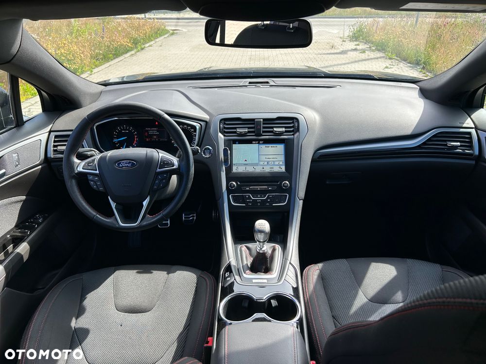 Ford Mondeo 1.5 EcoBoost ST-Line - 16
