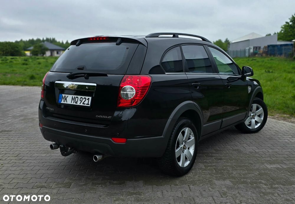 Chevrolet Captiva 2.4 4WD 7 Sitzer LT - 11