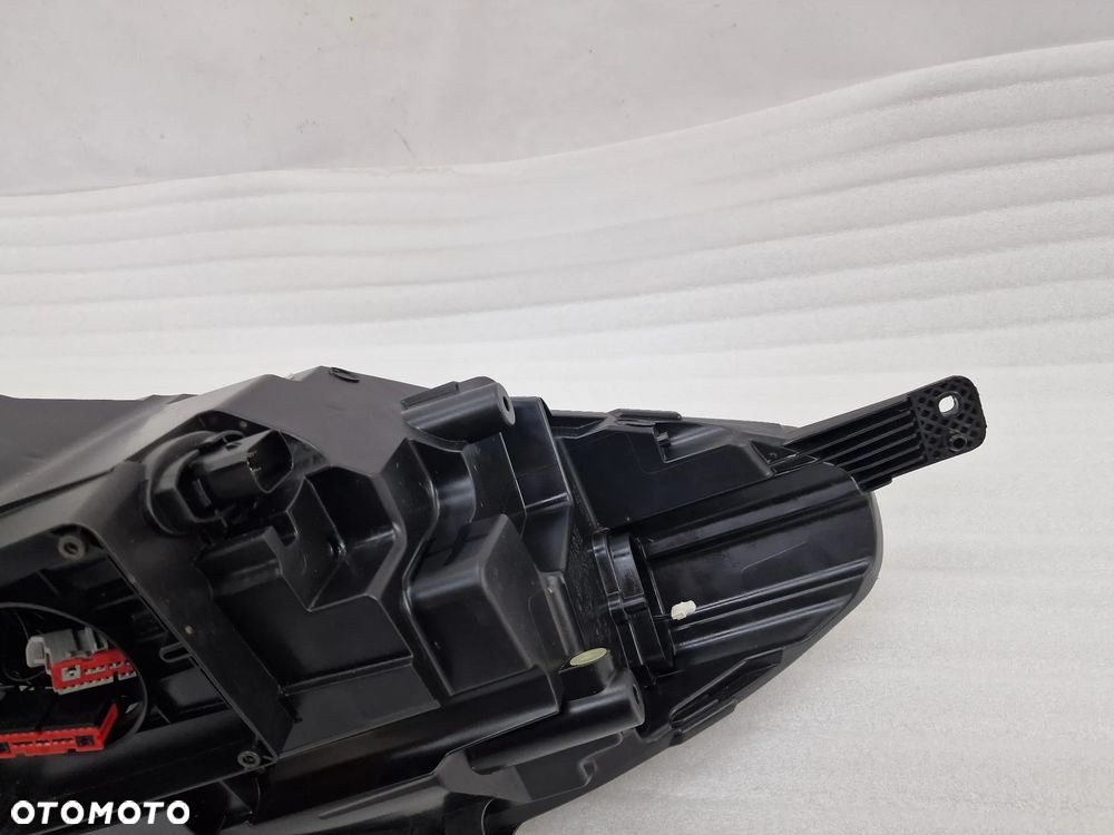 FORD FIESTA MK8 17- PRAWA LAMPA PRZEDNIA PRZÓD FULL LED , NR H1BB-13E014-AE , NR AUKCJI LA620 - 15