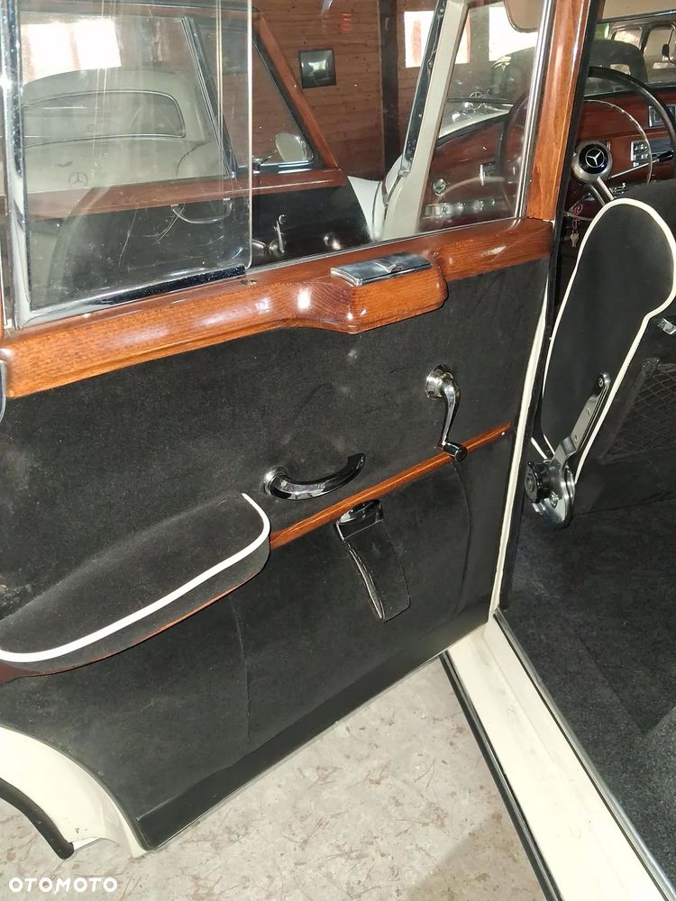 Mercedes-Benz Inny - 12